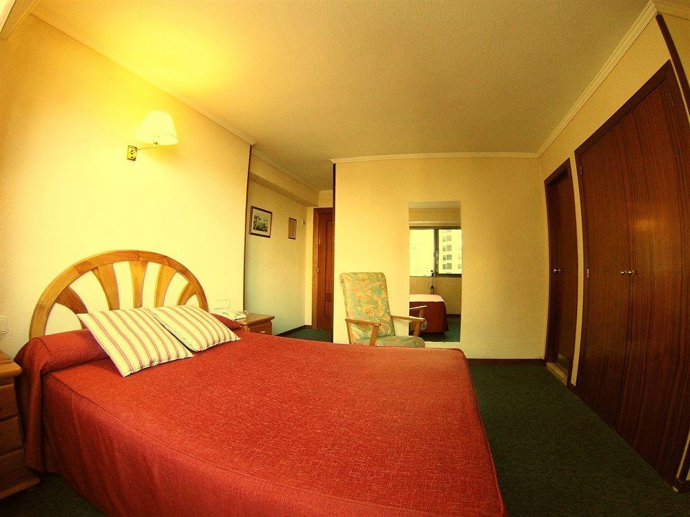 Hotel Avenida Plaza Alzira Εξωτερικό φωτογραφία