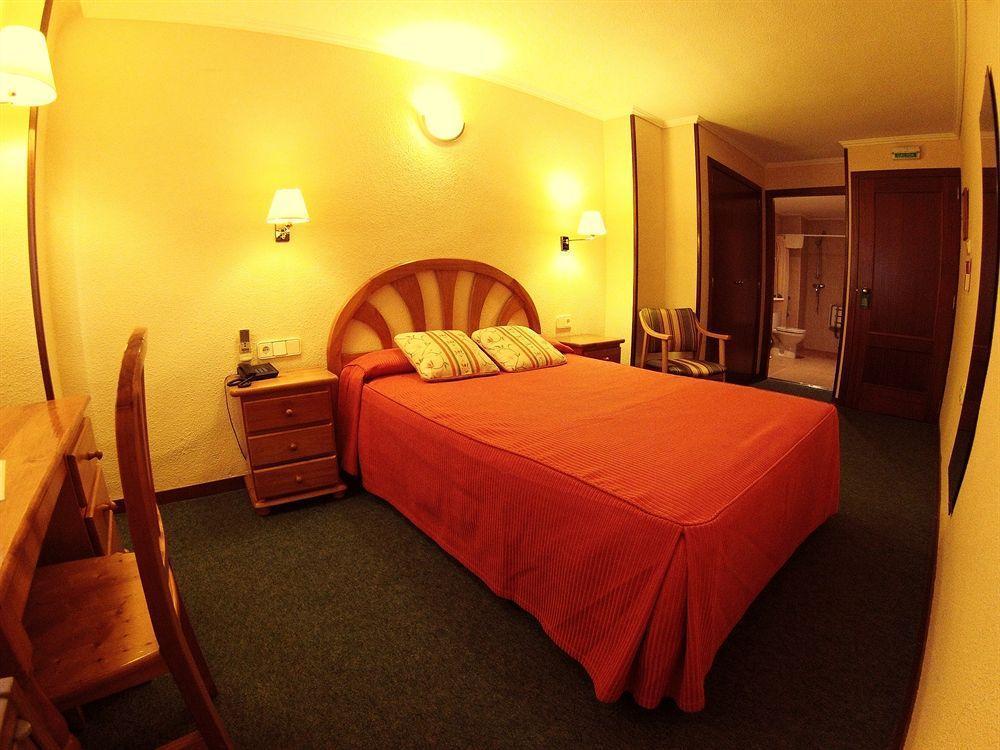 Hotel Avenida Plaza Alzira Εξωτερικό φωτογραφία