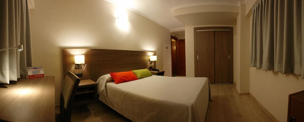 Hotel Avenida Plaza Alzira Εξωτερικό φωτογραφία
