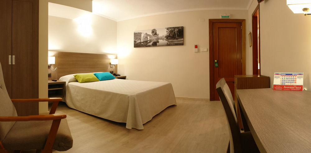 Hotel Avenida Plaza Alzira Εξωτερικό φωτογραφία